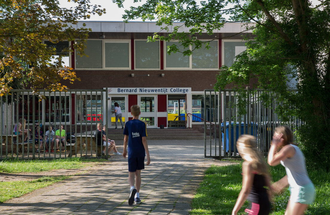 Bernard Nieuwentijt College Onze scholen Scholen